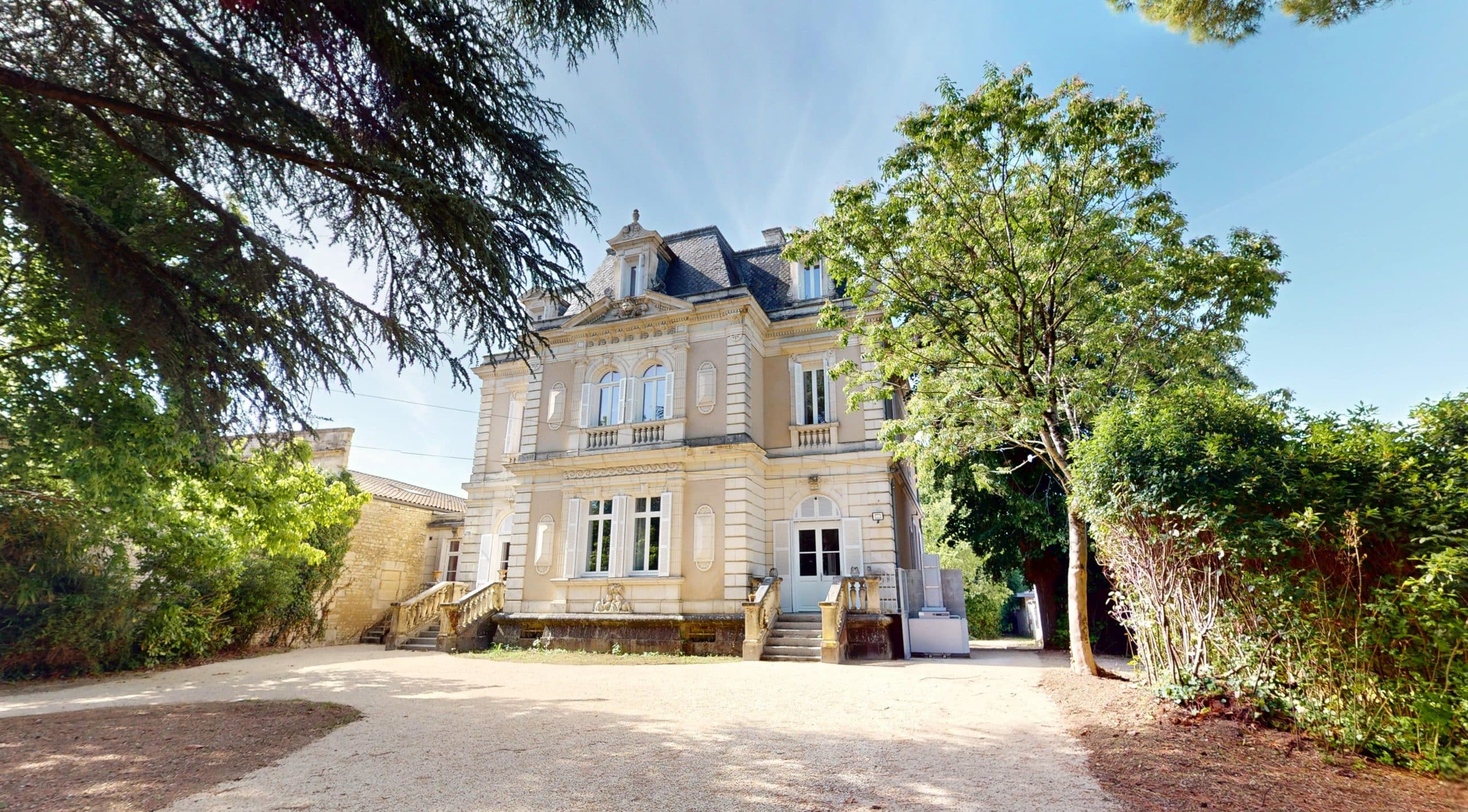 maison SENIORYTA à Niort habitat partagé pour seniors, vue du jardin