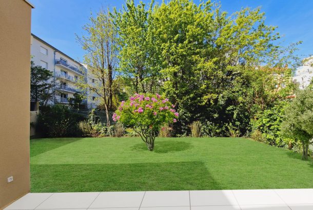 SENIORYTA Villeurbanne Courteline Terrasse HD
