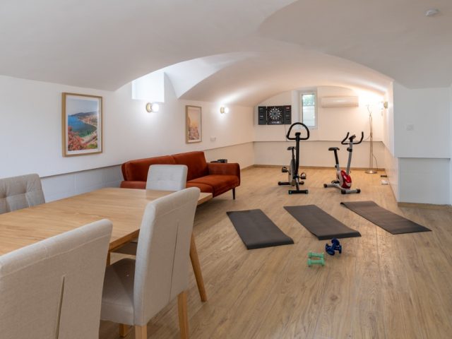 Senioryta Charbonnières 104 LD